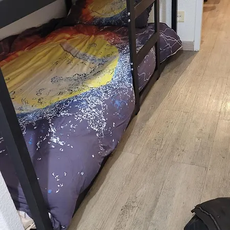 Grand Confortable Jusqu'a 4 Personnes *